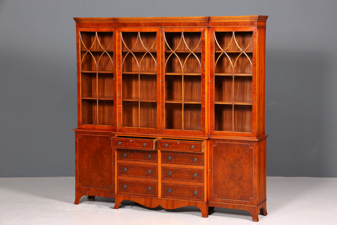 Wunderschöne Englische Vitrine Bibliothek Bücherschrank UK Buffet Schrank 60s Jahre