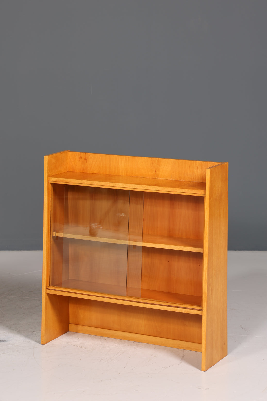 Wunderschöne Mid Century Vitrine Vintage Regal Bücherregal Retro Standregal 60s Buchablage 2 von 2