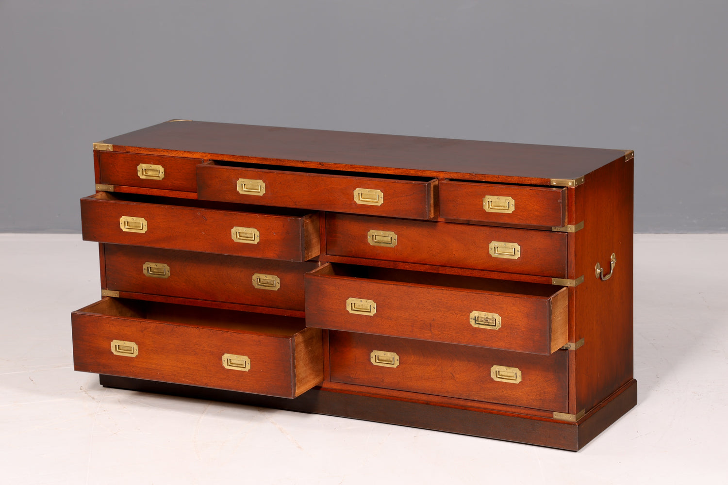Traumhaftes Maritimes Sideboard Englische Military Chest Schiffskommode Antik Schrank Kolonial Vintage