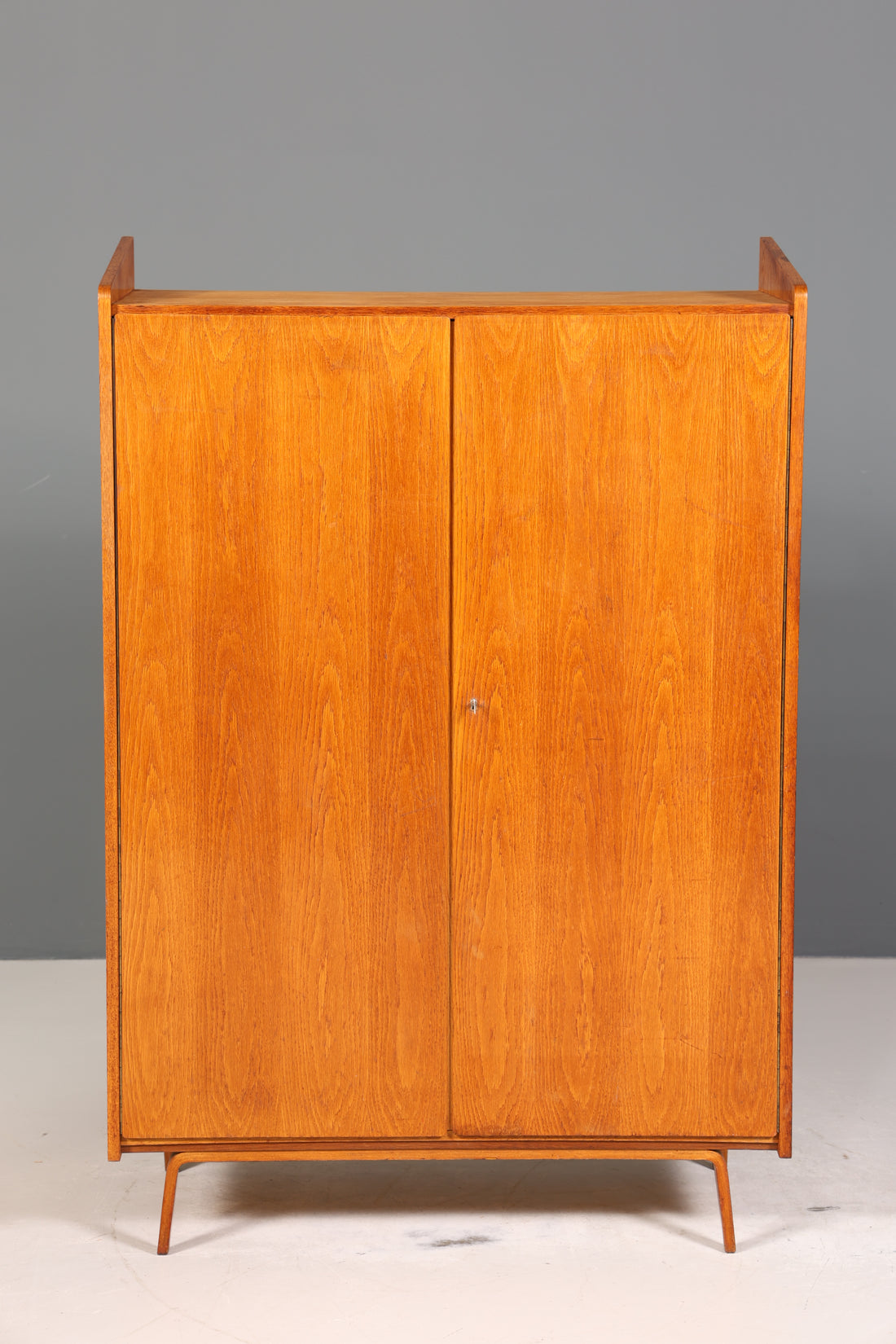 Traumhafter Mid Century Kleiderschrank Vintage Schrank Retro Wäscheschrank