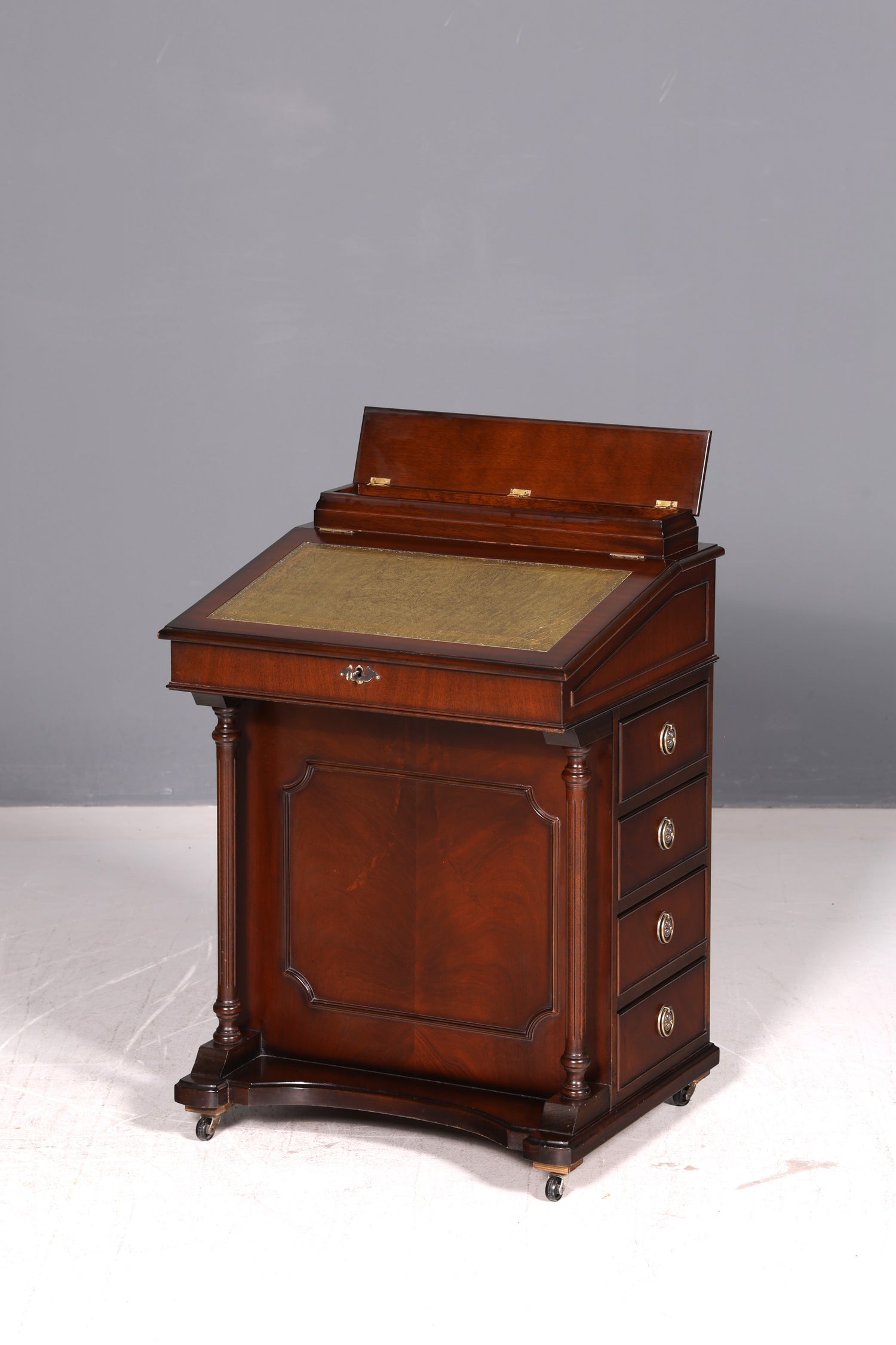 Wunderschöner Englischer Davenport Schreibtisch Desk Sekretär Lederauflage Kommode