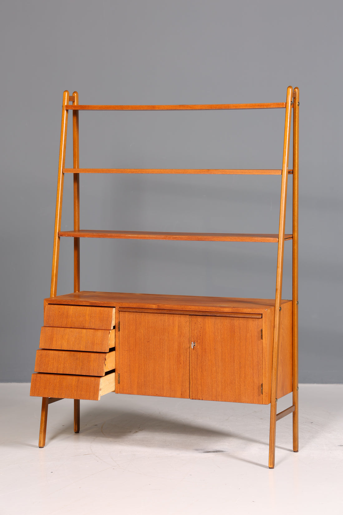 Stilvolles Mid Century Regal Danish Design Teak Holz Schrank Vintage Kommode Sekretär