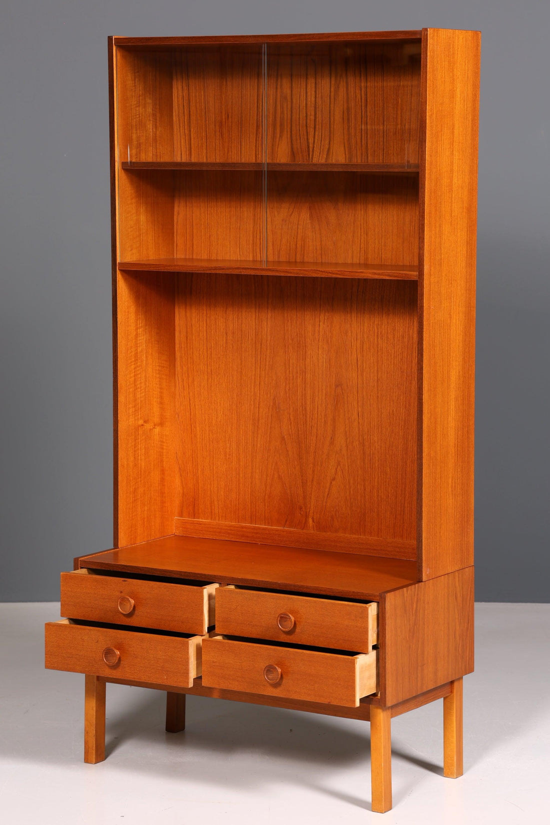 Wunderschönes Mid Century Regal Danish Design Schrank Retro Bücherregal Kommode