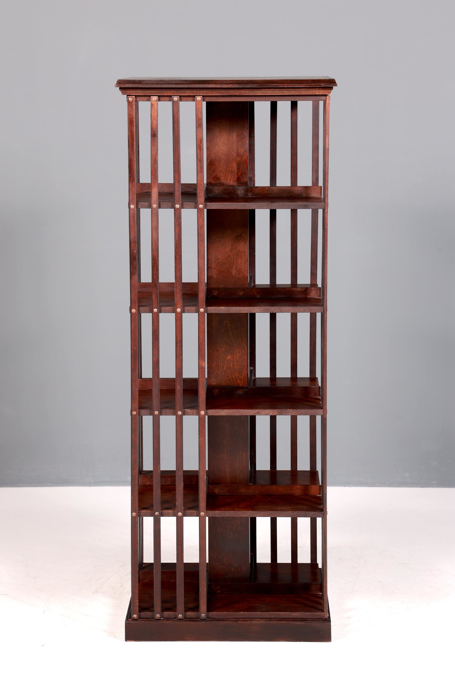 Traumhaftes Englisches drehbares Bücherregal UK Revolving Bookcase Regal