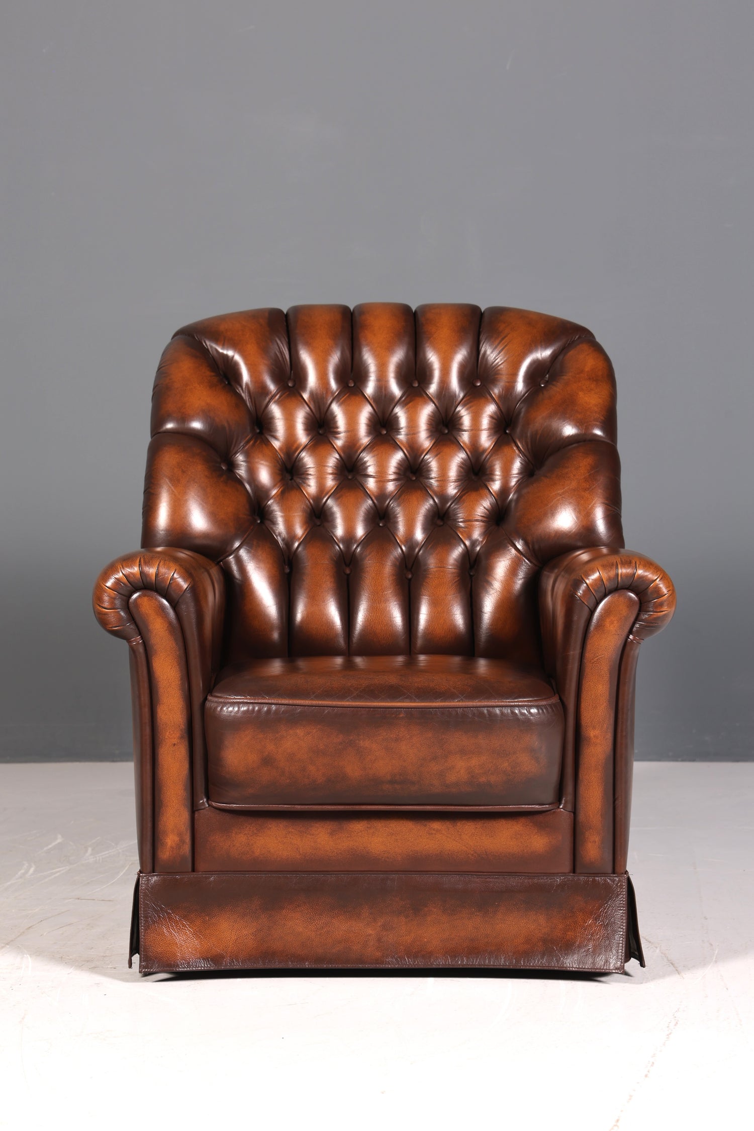 Stilvoller Original Chesterfield Sessel Englischer Armlehnsessel Englisch Herrensessel 2 von 3