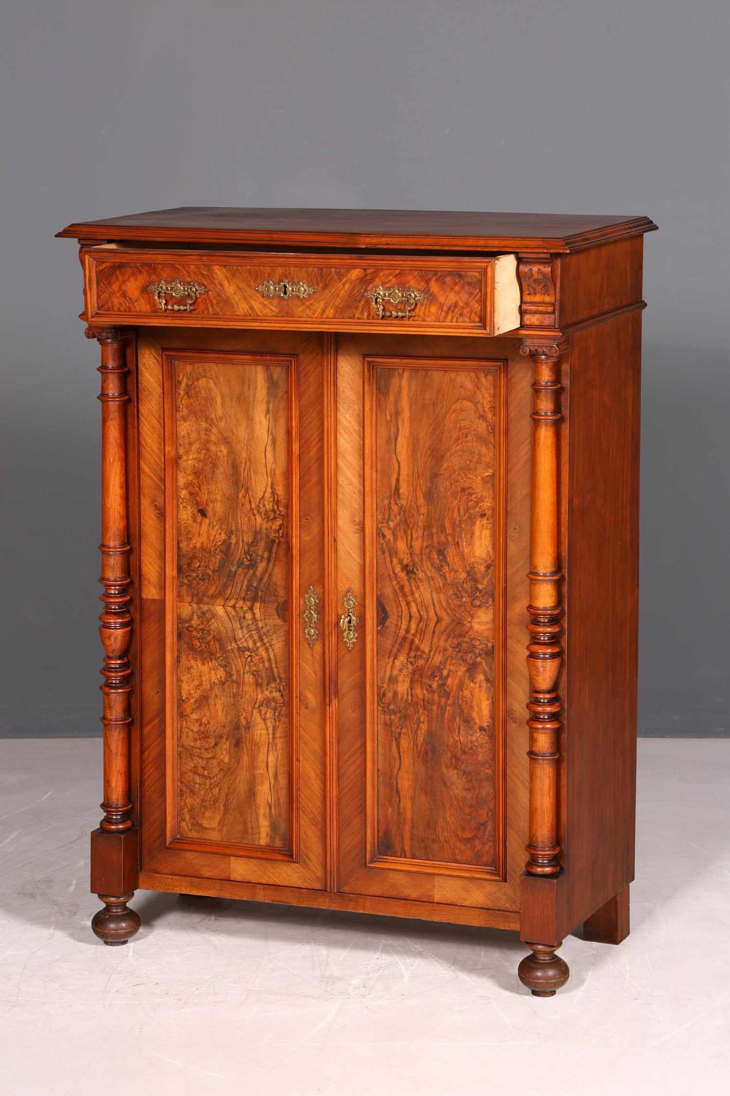 G108 Finish Traumhaftes Gründerzeit Vertiko Jugendstil Schrank Antik Highboard Kommode