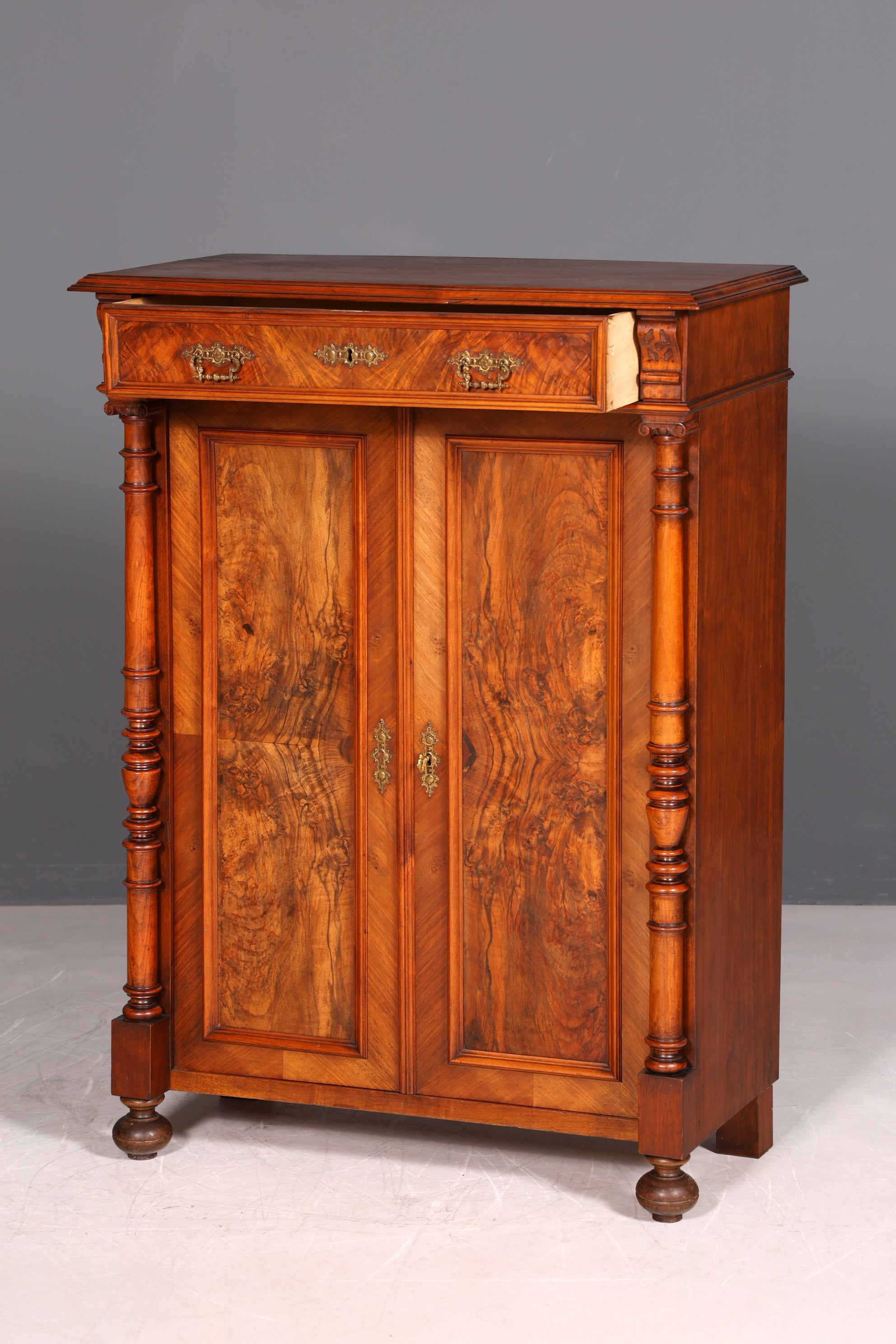 G108 Finish Traumhaftes Gründerzeit Vertiko Jugendstil Schrank Antik Highboard Kommode