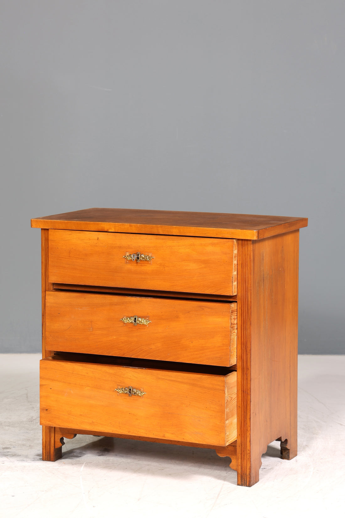 Wunderschöne Jugendstil Kommode Antik Schubladenkommode echt Holz Flurkommode
