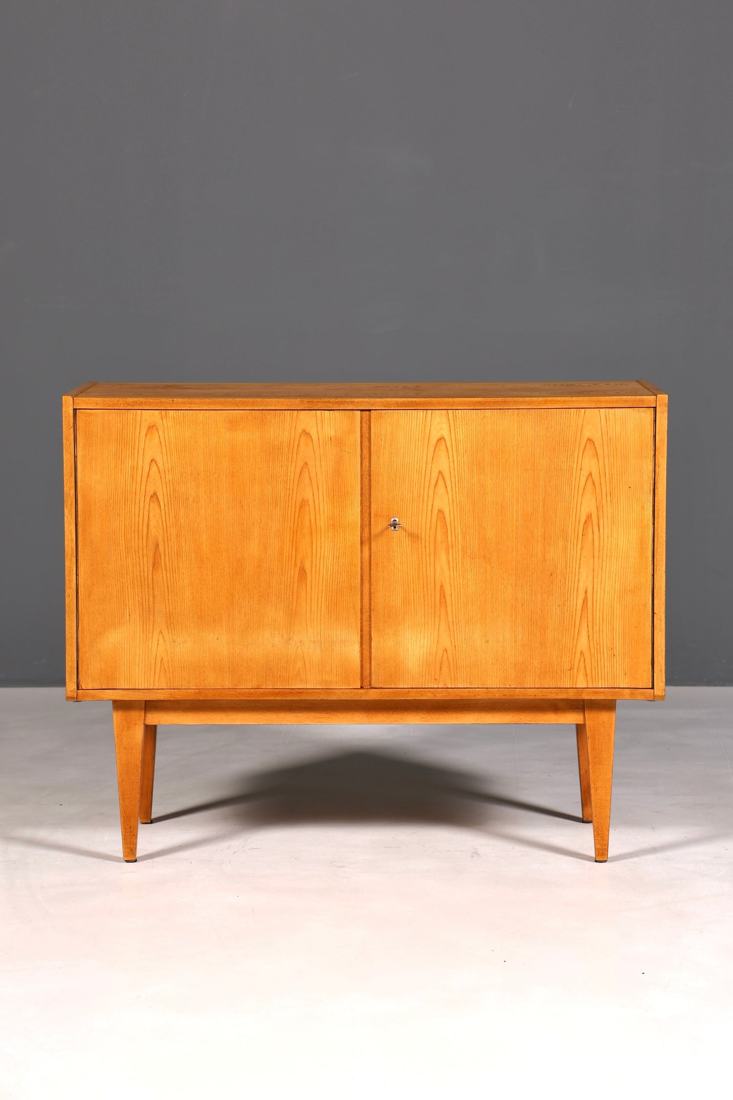 F893 Finish cm Wunderschöner Mid Century Schrank 60er Jahre Wäscheschrank Aktenschrank Kommode