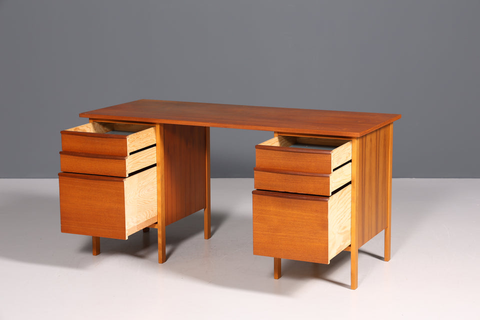 Wunderschöner Mid Century Schreibtisch Teak Holz Made in Denmark Tisch Bürotisch Office Desk 60er Jahre