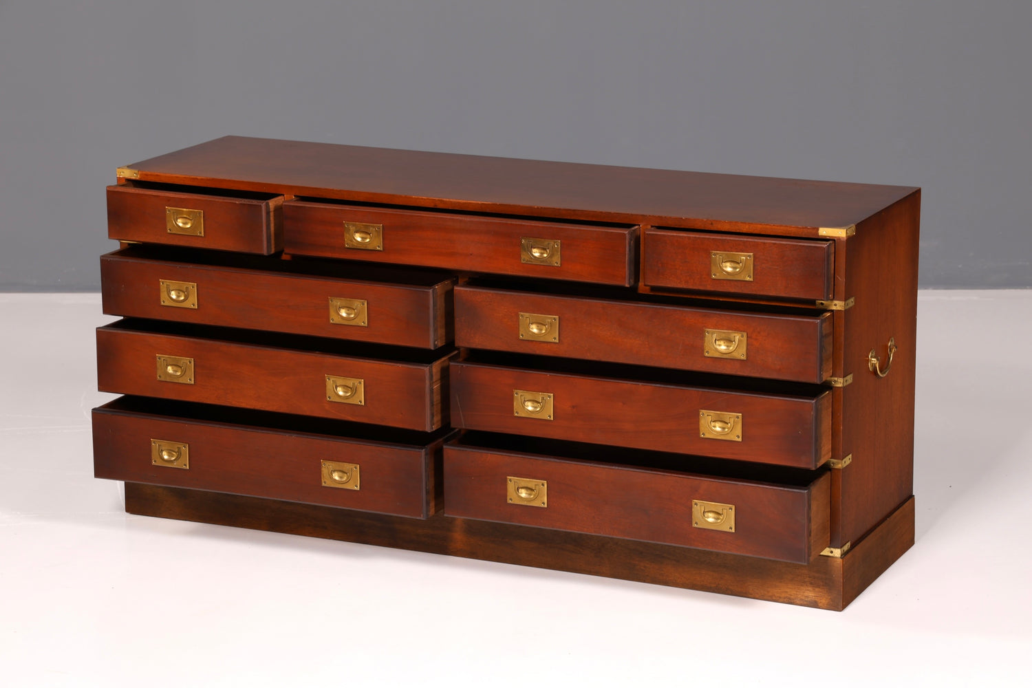 Traumhaftes Maritimes Sideboard Englische Schiffskommode Military Chest Schrank Antik Massivholz