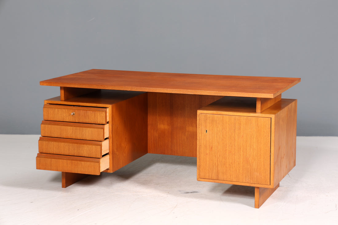 Wunderschöner E078 Mid Century Schreibtisch Danish Design echt Holz Bürotisch