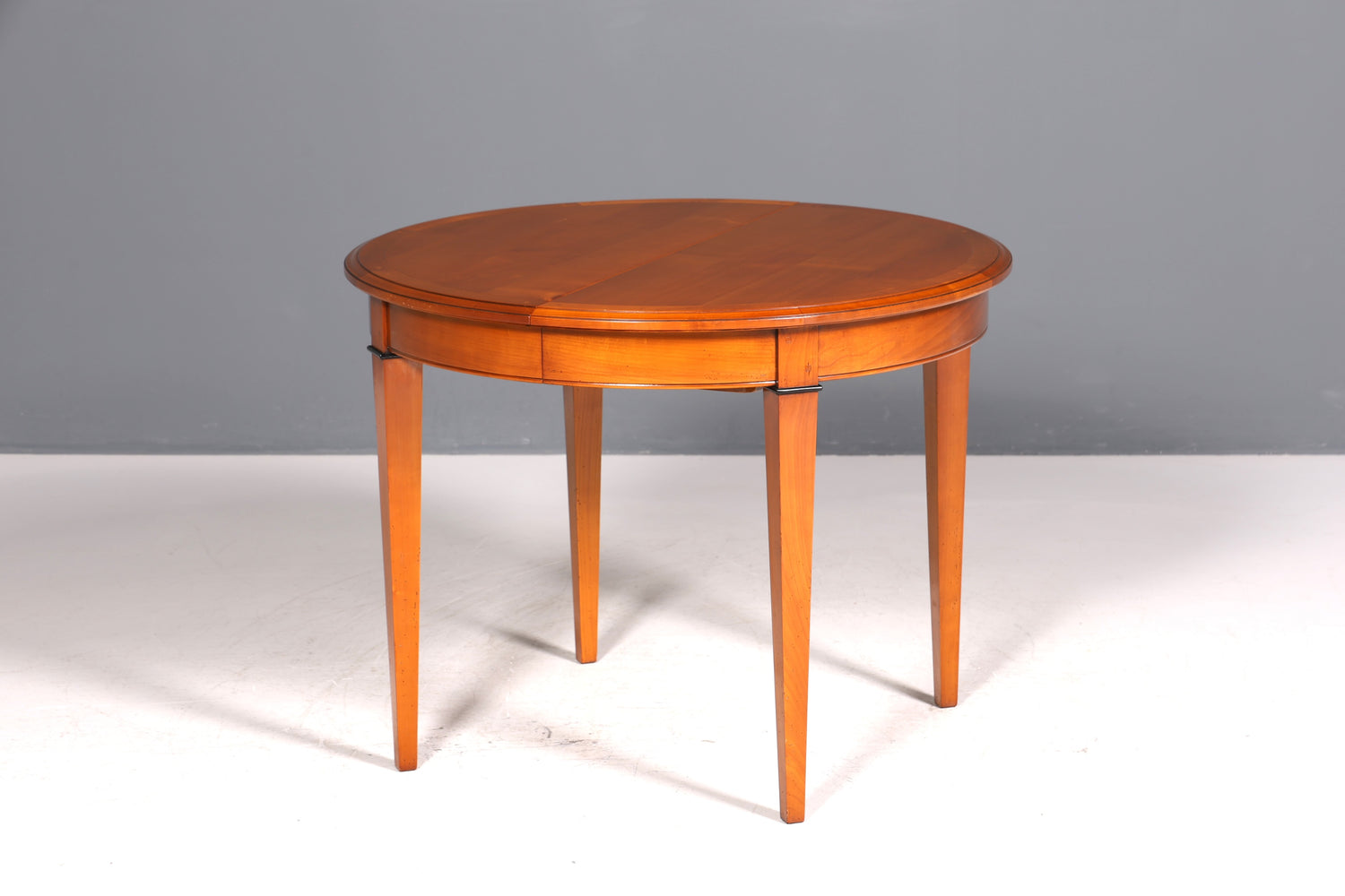 Traumhafter Original Selva Tisch Antik Stil Esstisch ausziehbarer Kirschholz Küchentisch