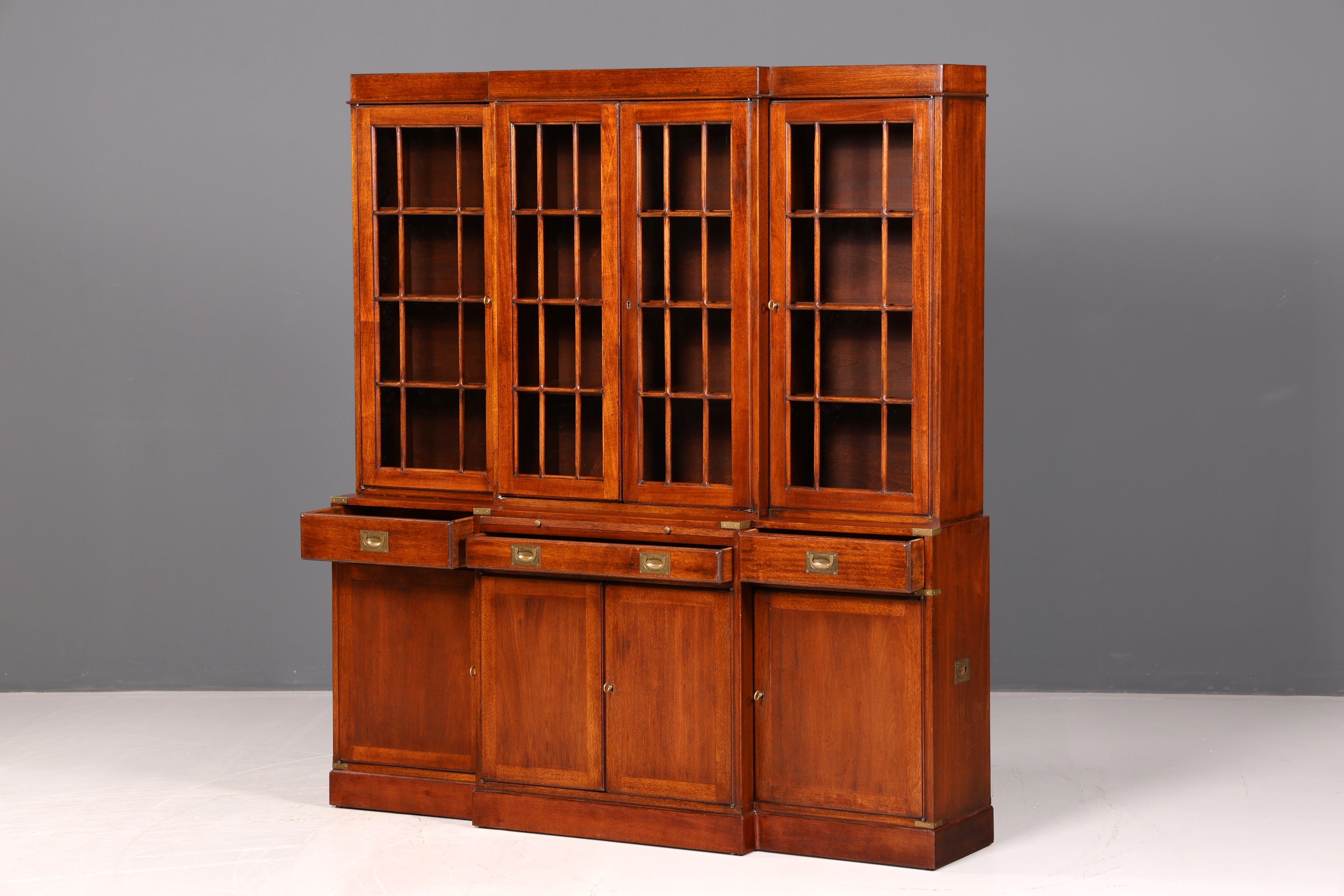 Beeindruckender Maritimer Vitrinenschrank Englischer Schrank Echt Holz Bibliothek Bücherschrank Anrichte Vintage