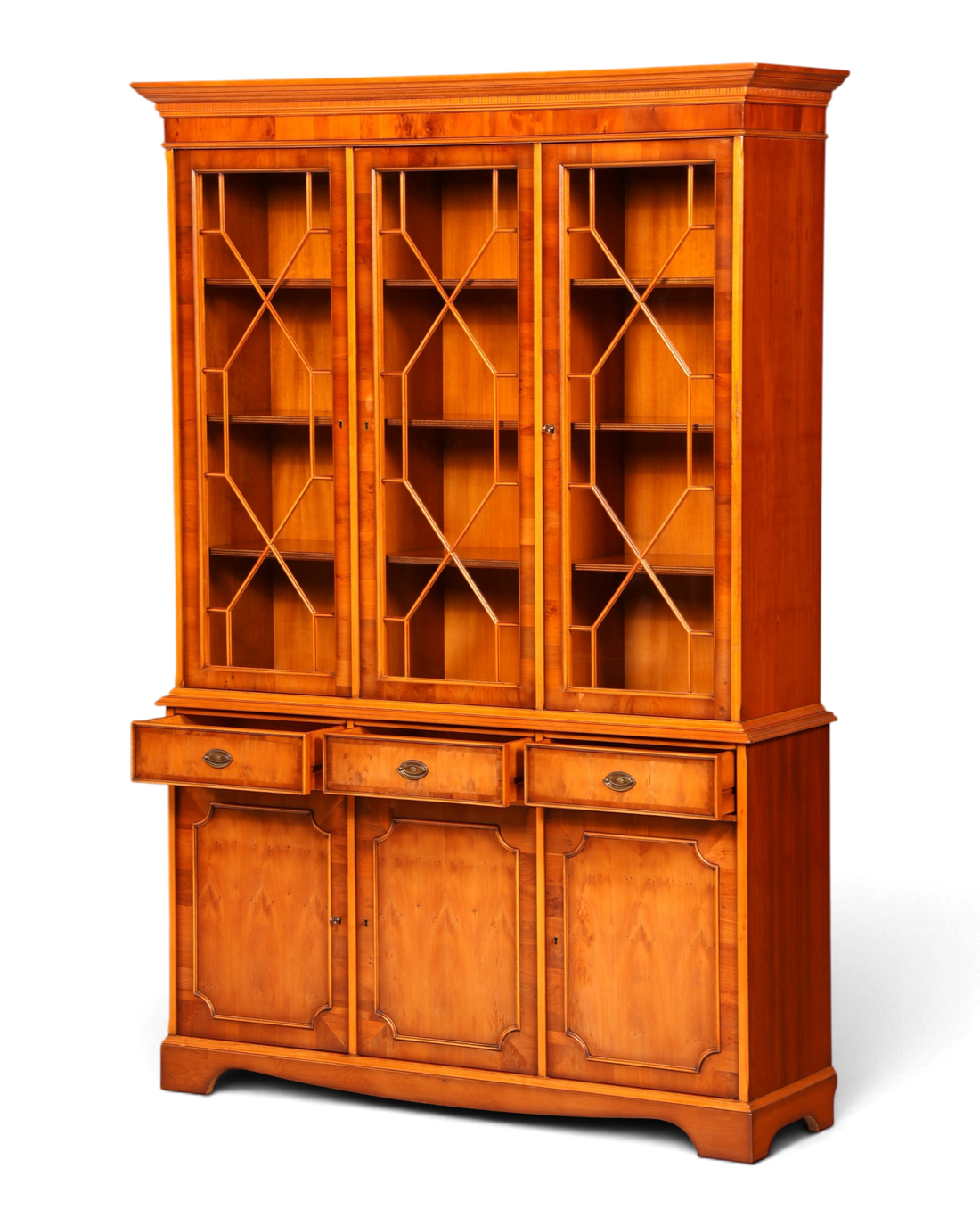 Hauptstadt Möblerei Heldense Vitrinenschrank aus Eibenholz im Antik-Stil mit Glasfronten und Schubladen