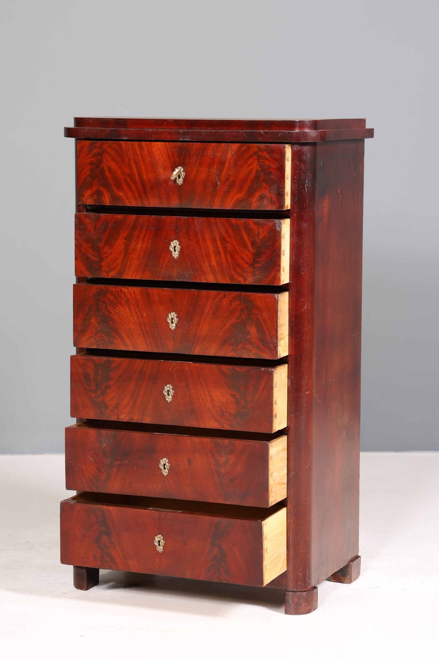 Wunderschöne Louis Philippe Chiffoniere um 1880 Gründerzeit Vertiko Schrank Semainier