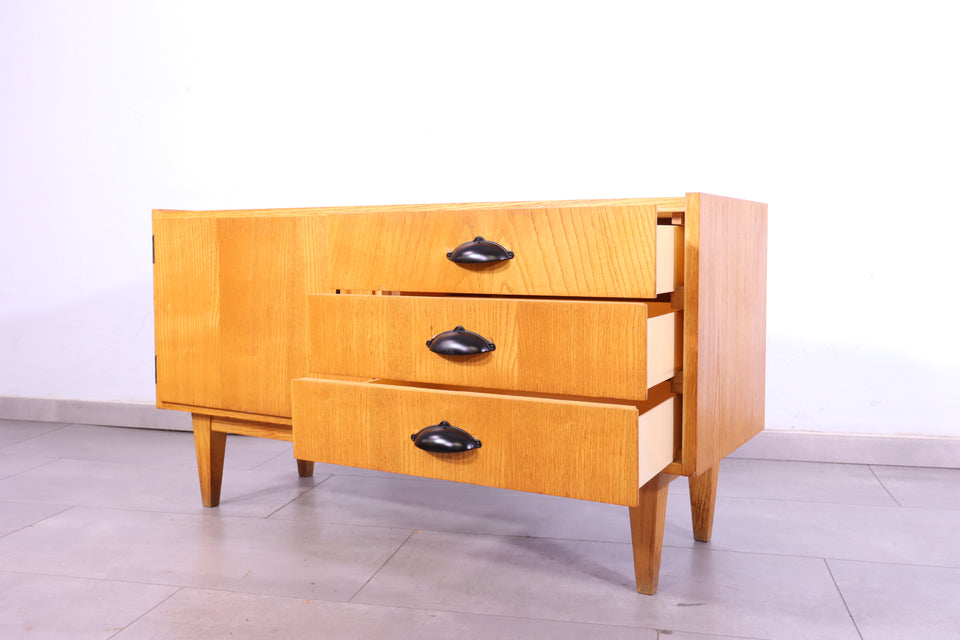 Schlichte Mid Century Kommode Retro Schrank Vintage DDR Möbel