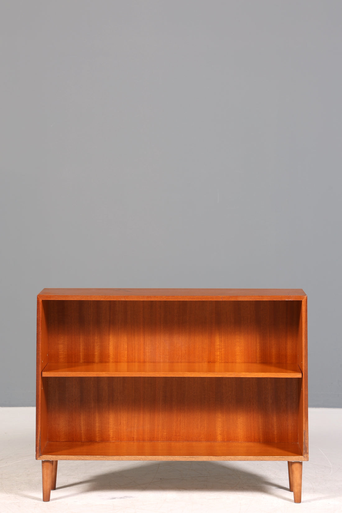 Wunderschönes Mid Century Regal Vintage Bücherregal Schrank Buchablage 60s Bookshelf 1 von 2