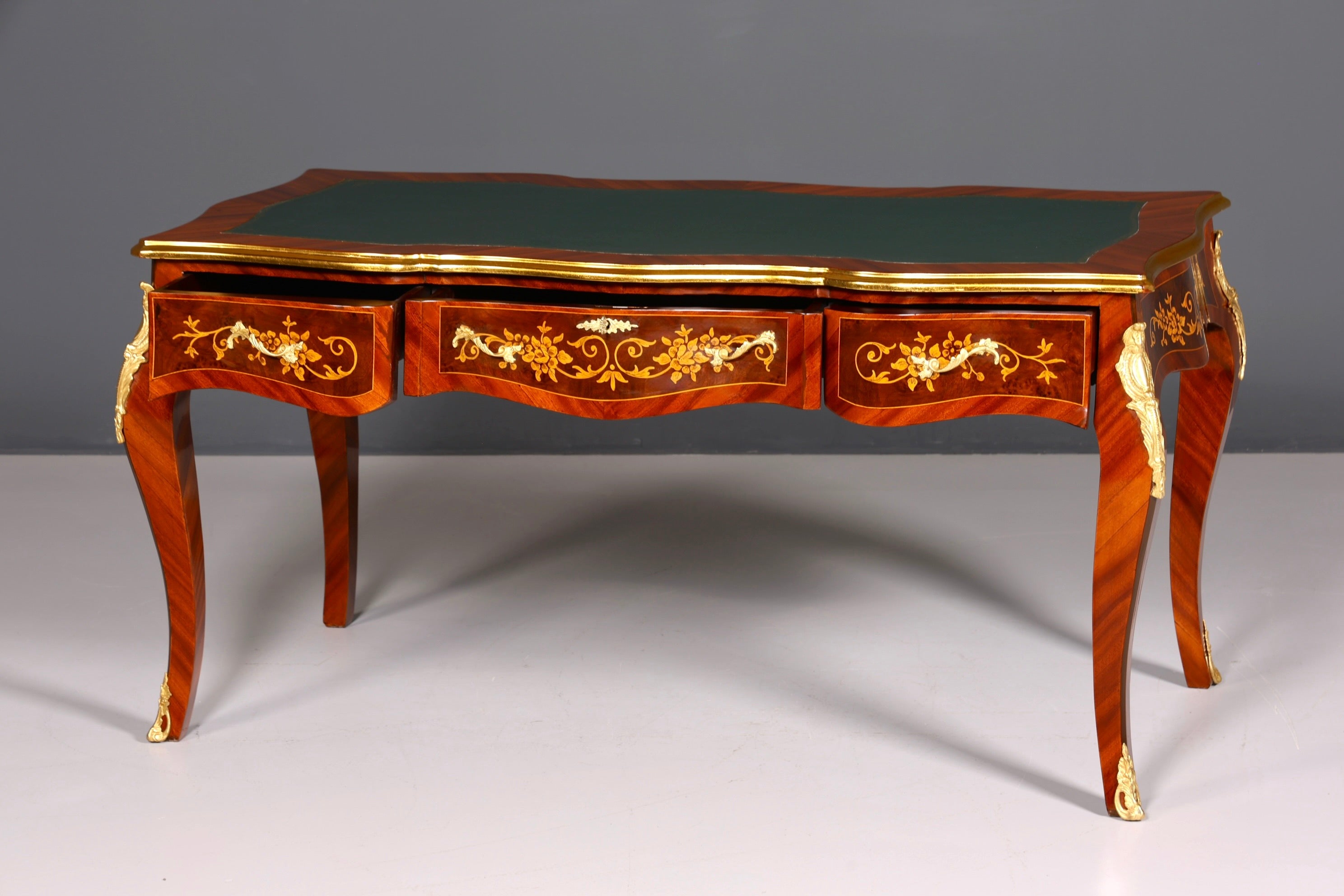 Prächtiger Louis XV Stil Schreibtisch French Desk Antik Stil Bürotisch Office Table
