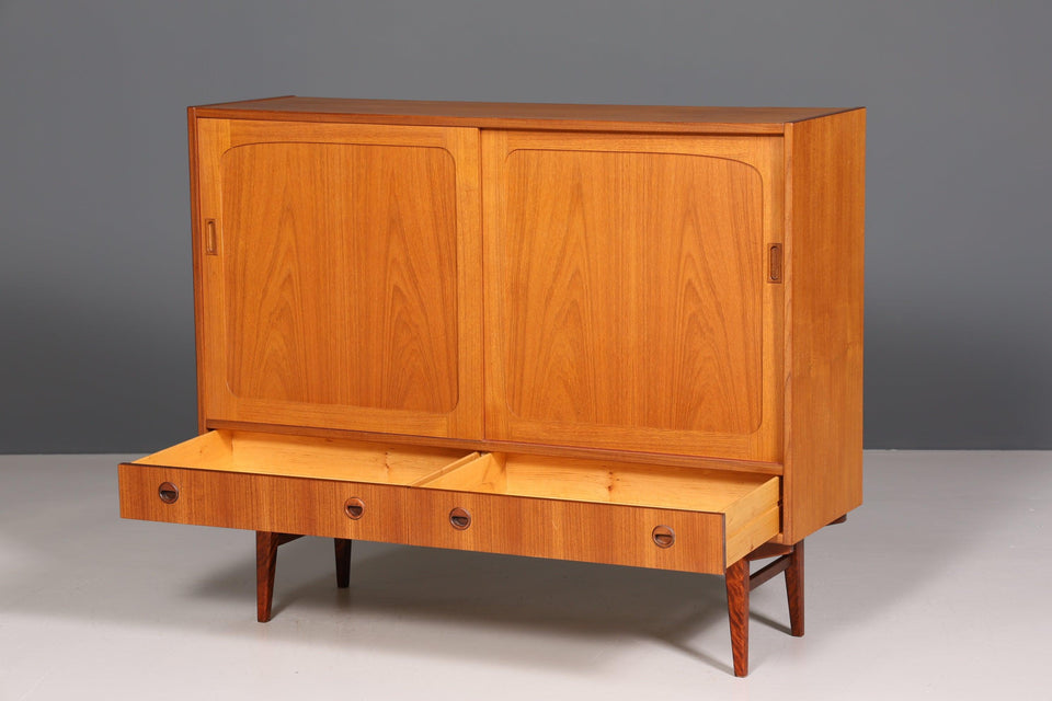 Stilvolles Mid Century Highboard "Made in Denmark" echt Holz Schrank Retro Sideboard Regal skandinanvische Möbel