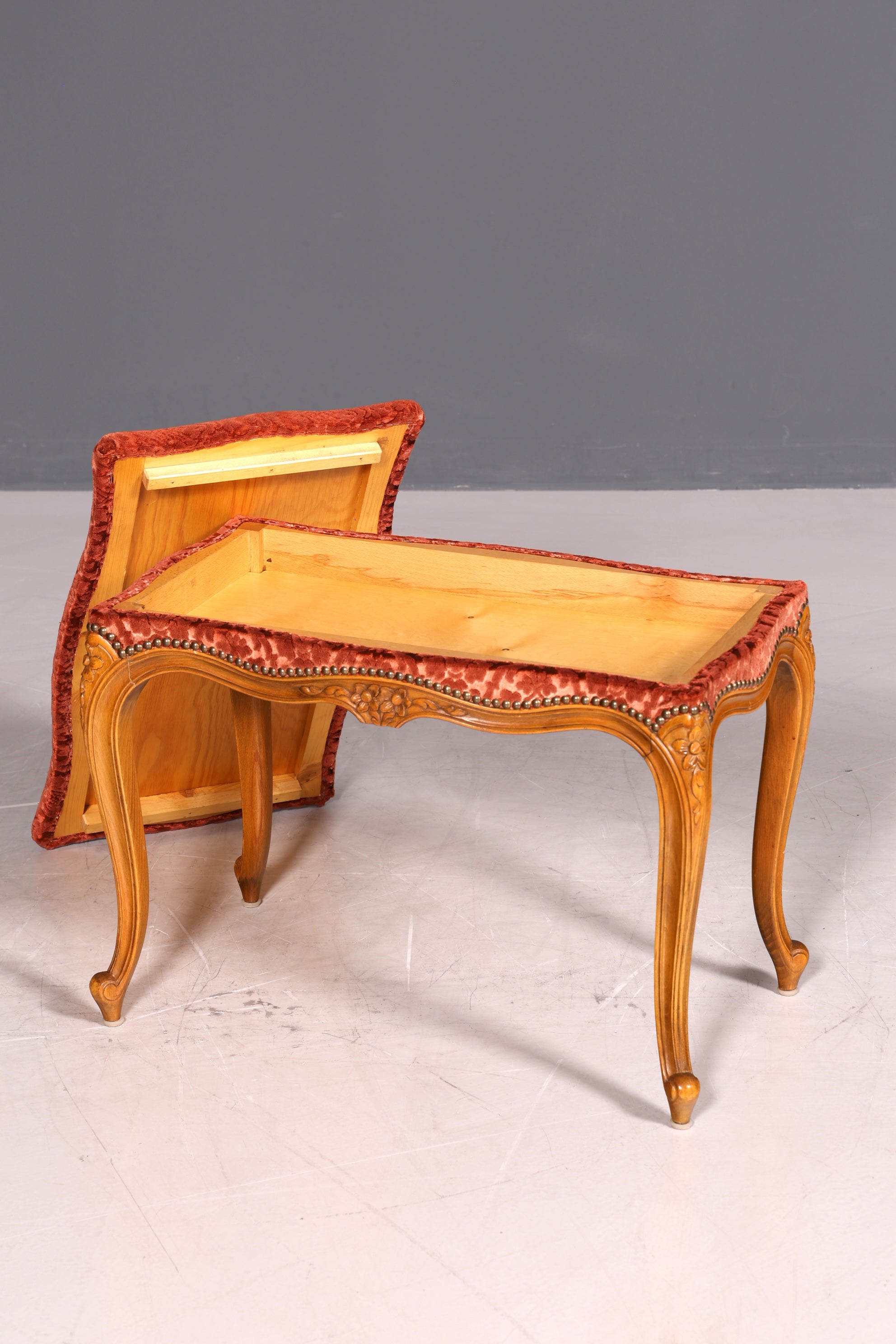 Wunderschöner Chippendale Hocker Barock Antik Stil Fussablage Schemel