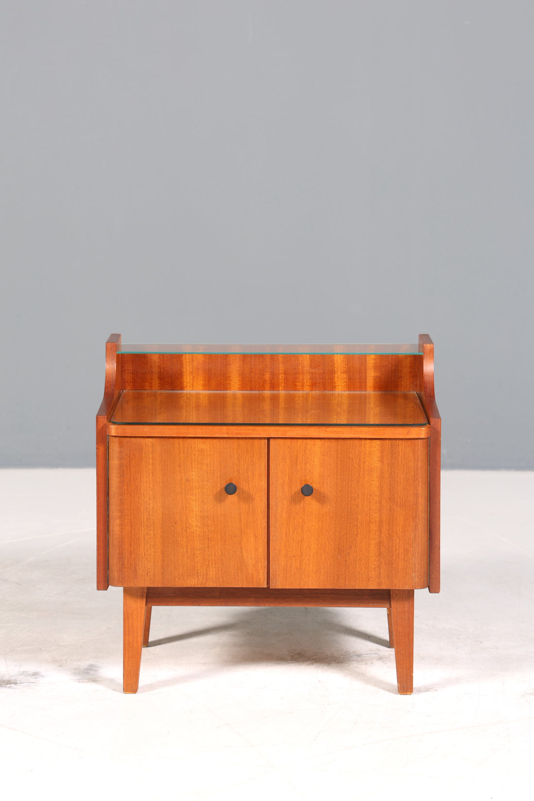 E837 Finish Wunderschöne Mid Century Kommode Vintage Nachttisch 60s Schubladenkommode