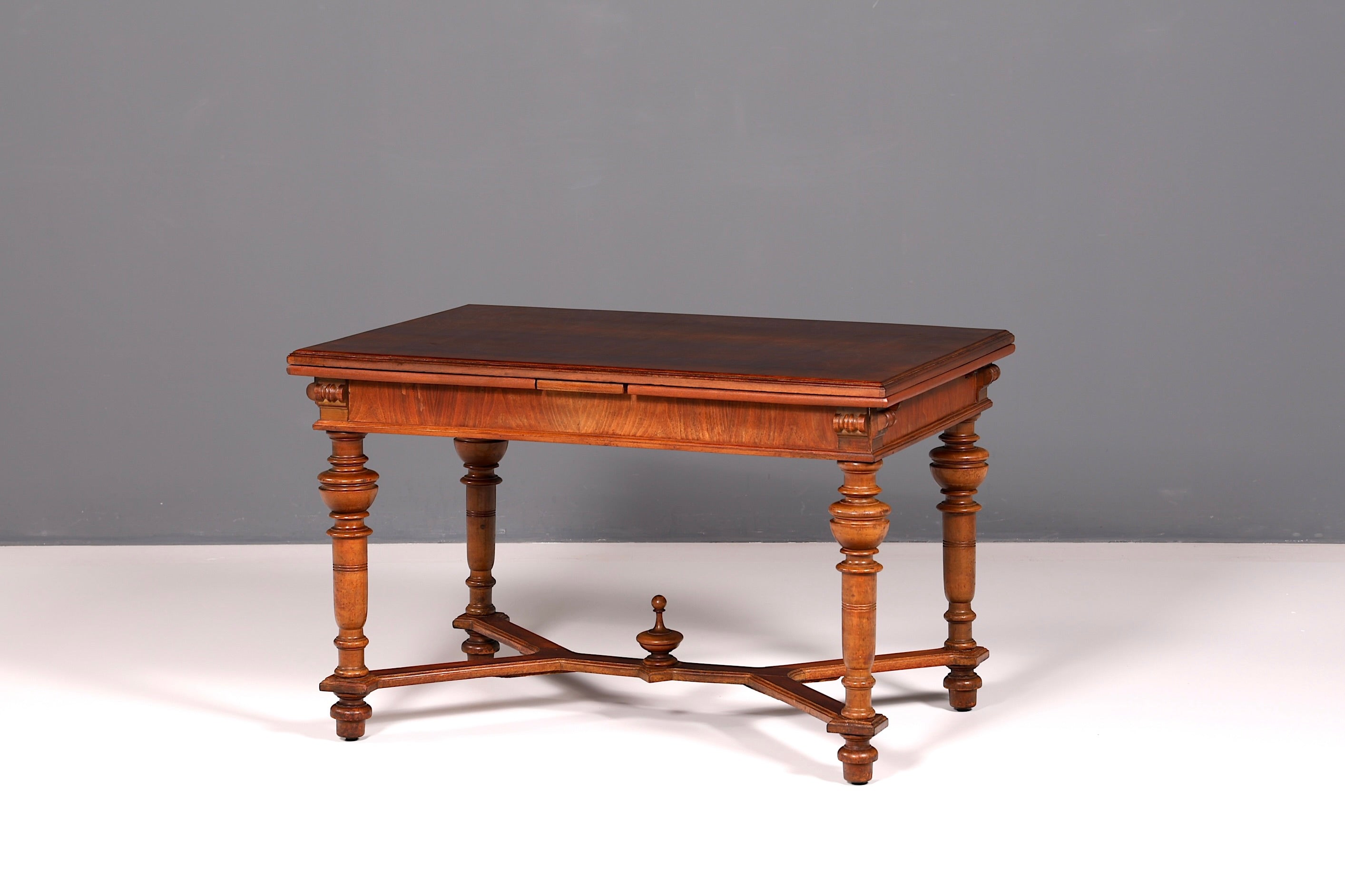 Wunderschöner Gründerzeit Esstisch Ausziehbar Massivholz Tafel Esszimmertisch Antik um 1880