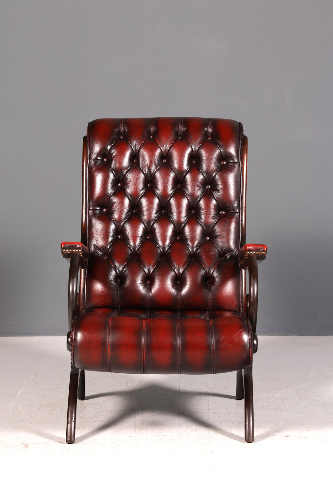 Stilvoller Original Chesterfield Slipper Sessel Englischer Armlehnsessel Oxblood Echt Leder Englisch Herrensessel UK