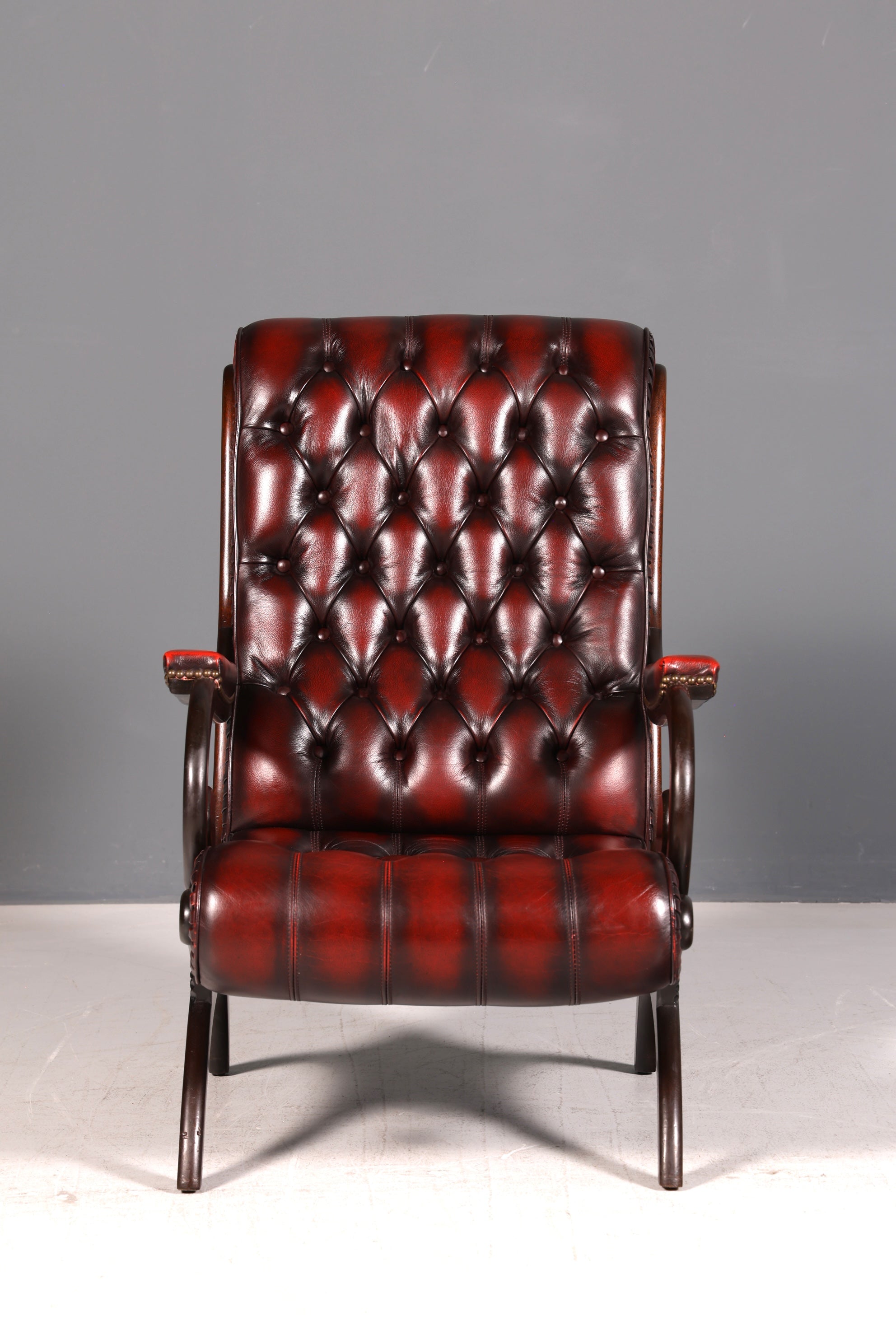Stilvoller Original Chesterfield Slipper Sessel Englischer Armlehnsessel Oxblood Echt Leder Englisch Herrensessel UK