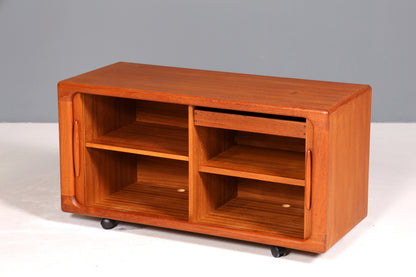 Wunderschöner Mid Century Schrank Original Dyrlund Sideboard Danish Design Teak Holz TV Schrank 60s