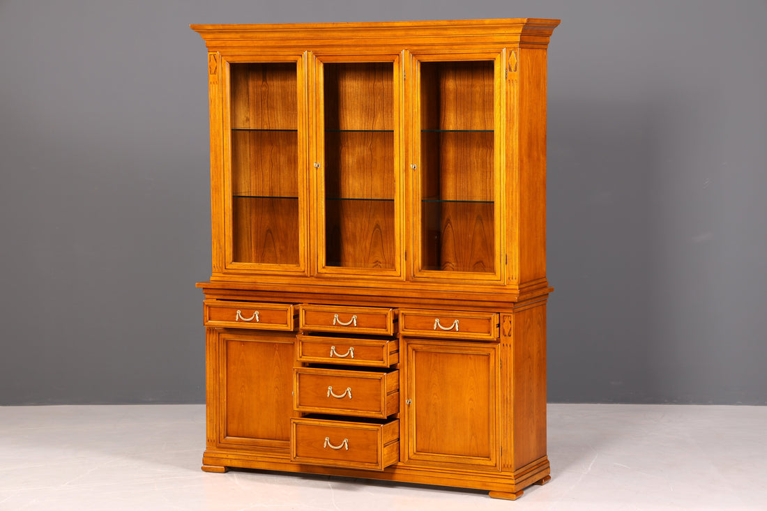 Wunderschöne Original Selva Vitrine Antik Stil massiv Holz Buffet Villa Borghese Schrank Bibliothek