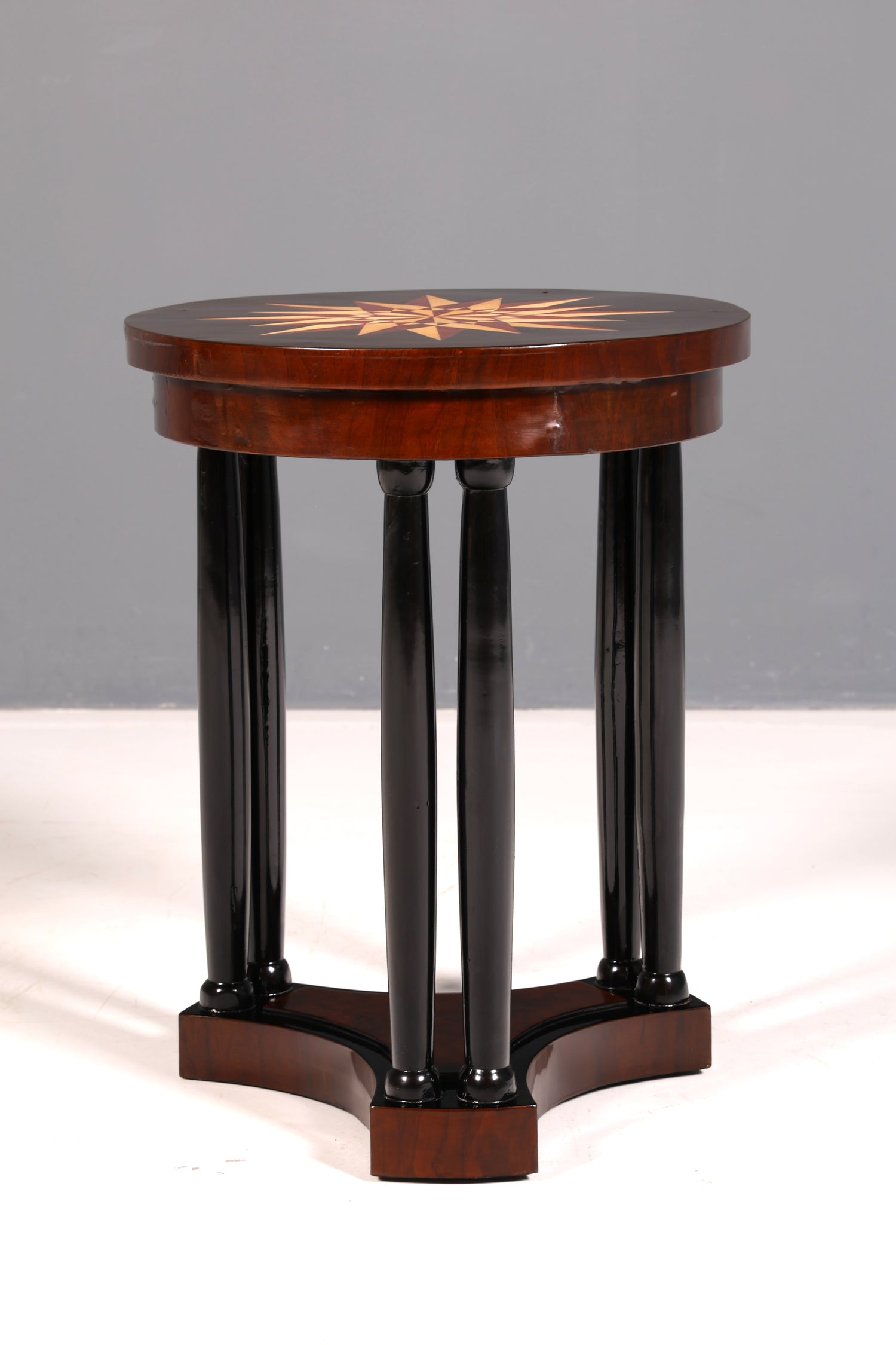 Wunderschöner Art Deco Stil Tisch Luxus Couchtisch Ablagetisch Beistelltisch Rund Echt Holz Vintage