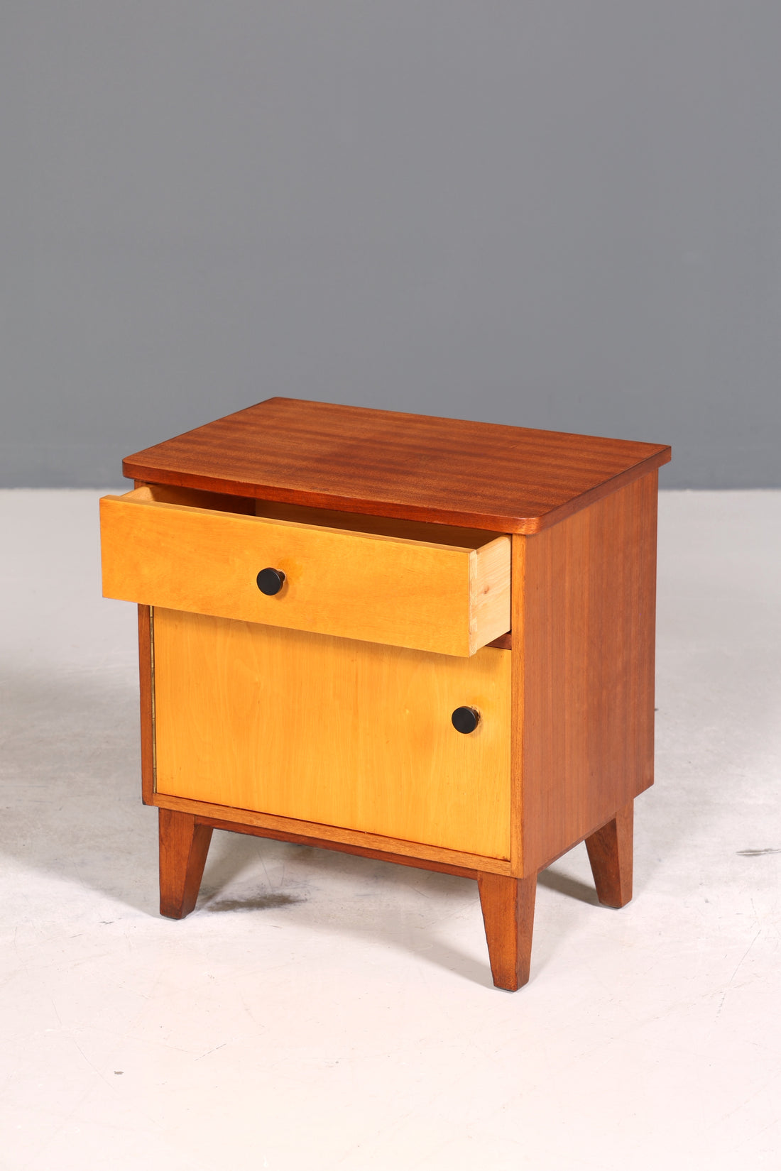 Wunderschöne Mid Century Kommode Vintage Nachttisch 60s Schubladenkommode Schrank 1 von 2
