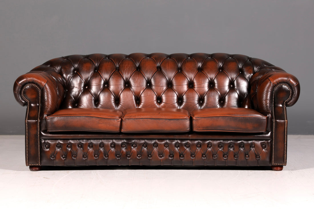 Beautiful Original Chesterfield Centurion 3-Seater Sofa Real Leather Couch English Upholstered Sofa Antique Vintage