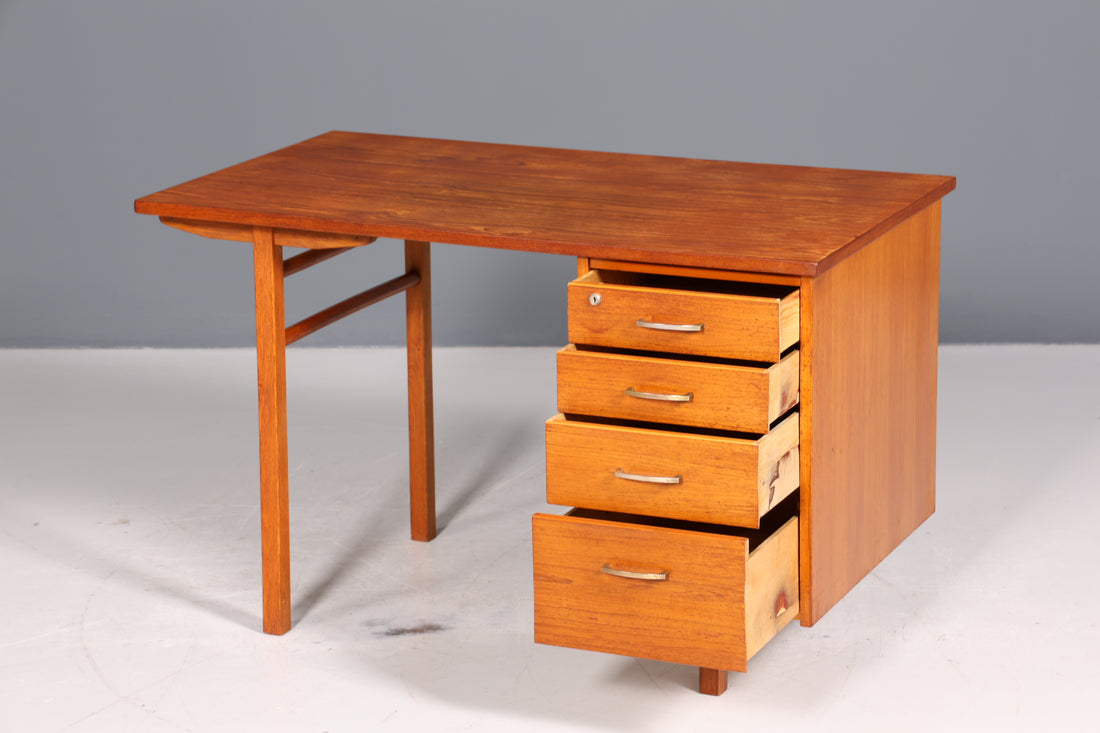 Wunderschöner Mid Century Schreibtisch Danish Design Teak Holz Bürotisch Vintage Office Table