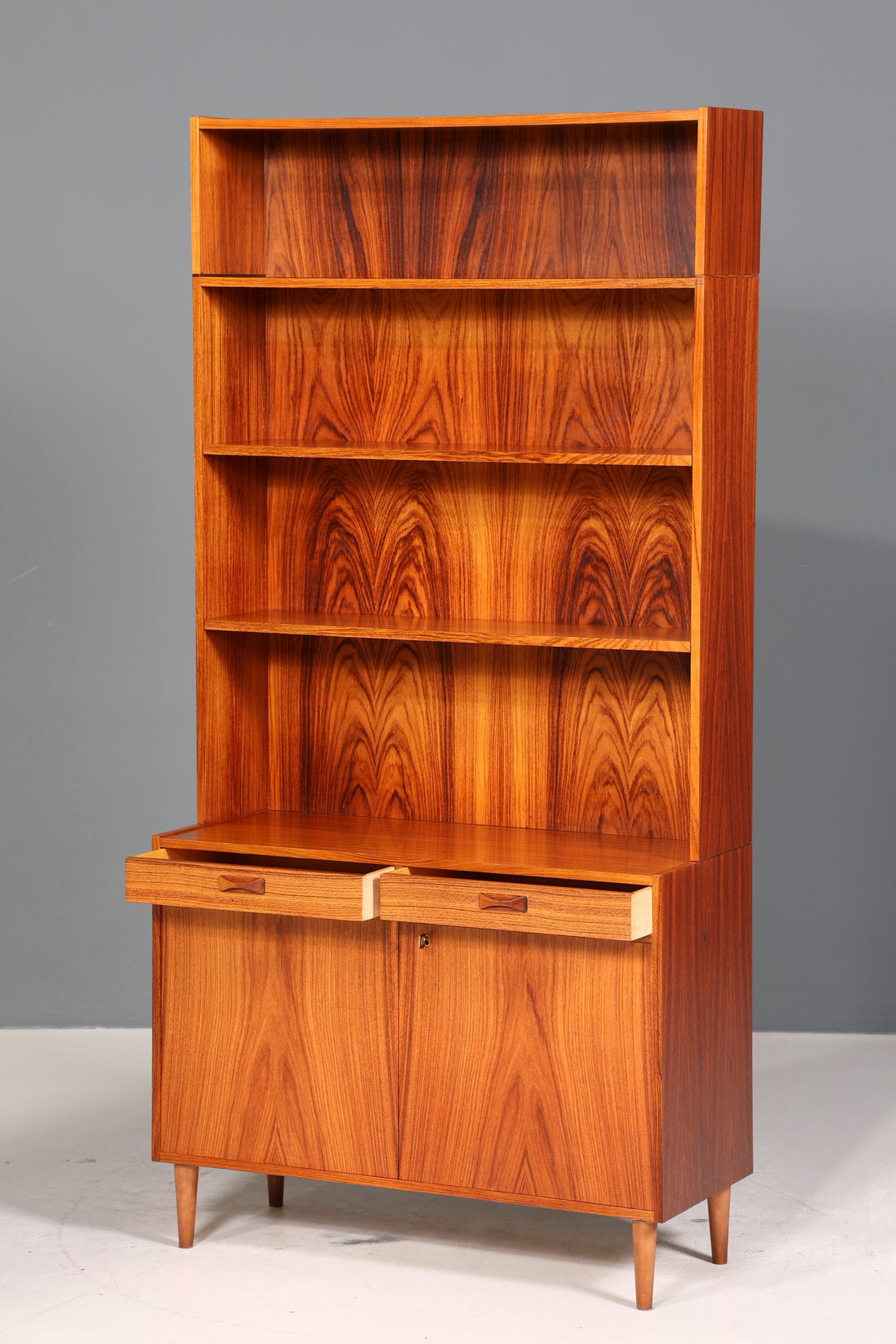 Traumhaftes Mid Century Regal echt Holz Schrank Danish Design Retro Kommode Vintage Bücherregal 60er Jahre 1 von 3