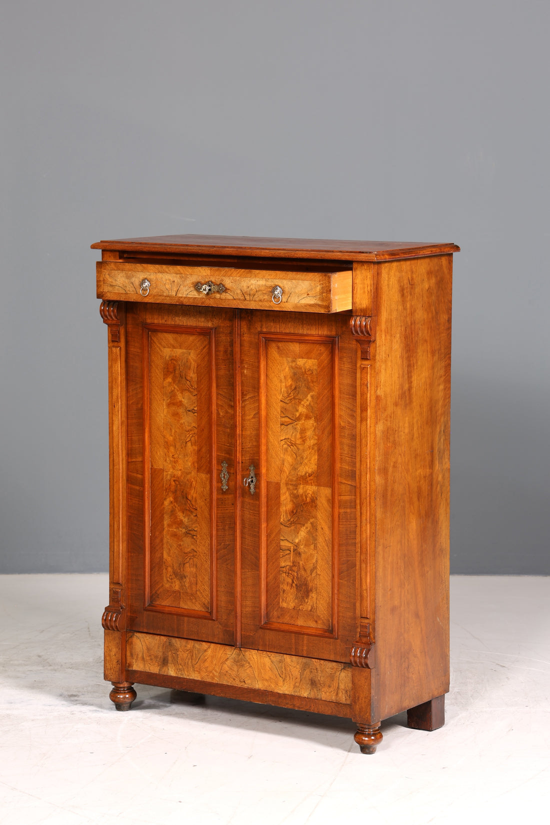 Wunderschönes Gründerzeit Vertiko Jugendstil Schrank Antik Highboard Kommode