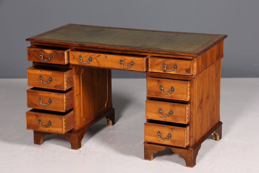 Wunderschöner Englischer Schreibtisch echt Lederauflage Bürotisch Eibe Antik Stil Office Desk