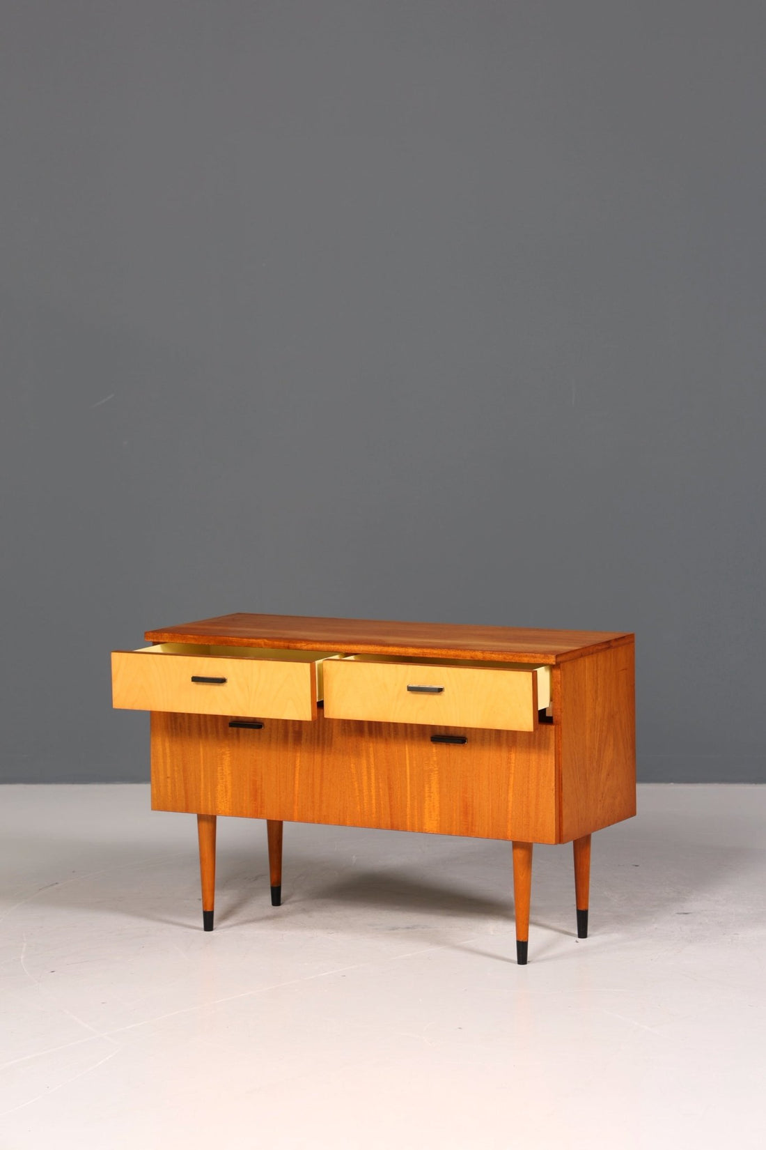 Wunderschönes Mid Century Kommode Vintage TV Sideboard 60s Schrank Flurkommode Klappschrank