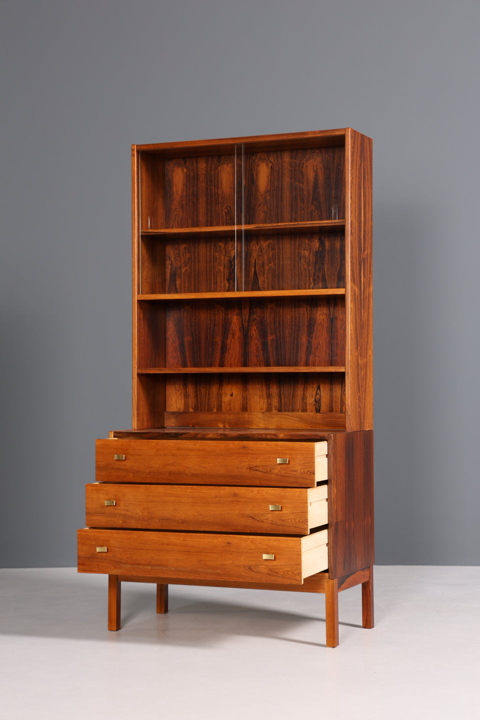 Traumhafte Mid Century Vitrine Palisander Holz Schrank Regal