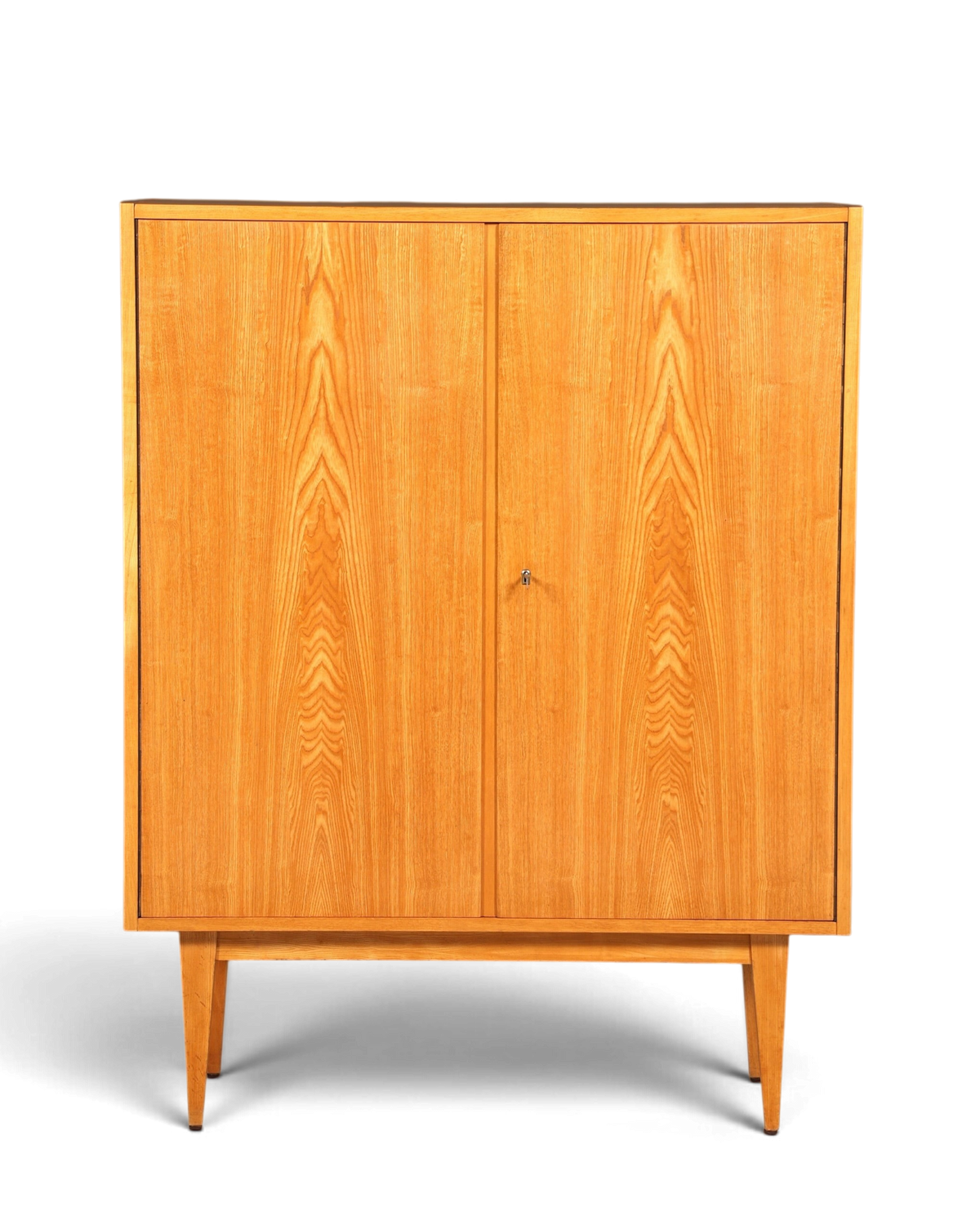 Hauptstadt Möblerei Hellerau Highboard Modell 602 aus hellem Echtholz im Mid Century Design von Franz Ehrlich