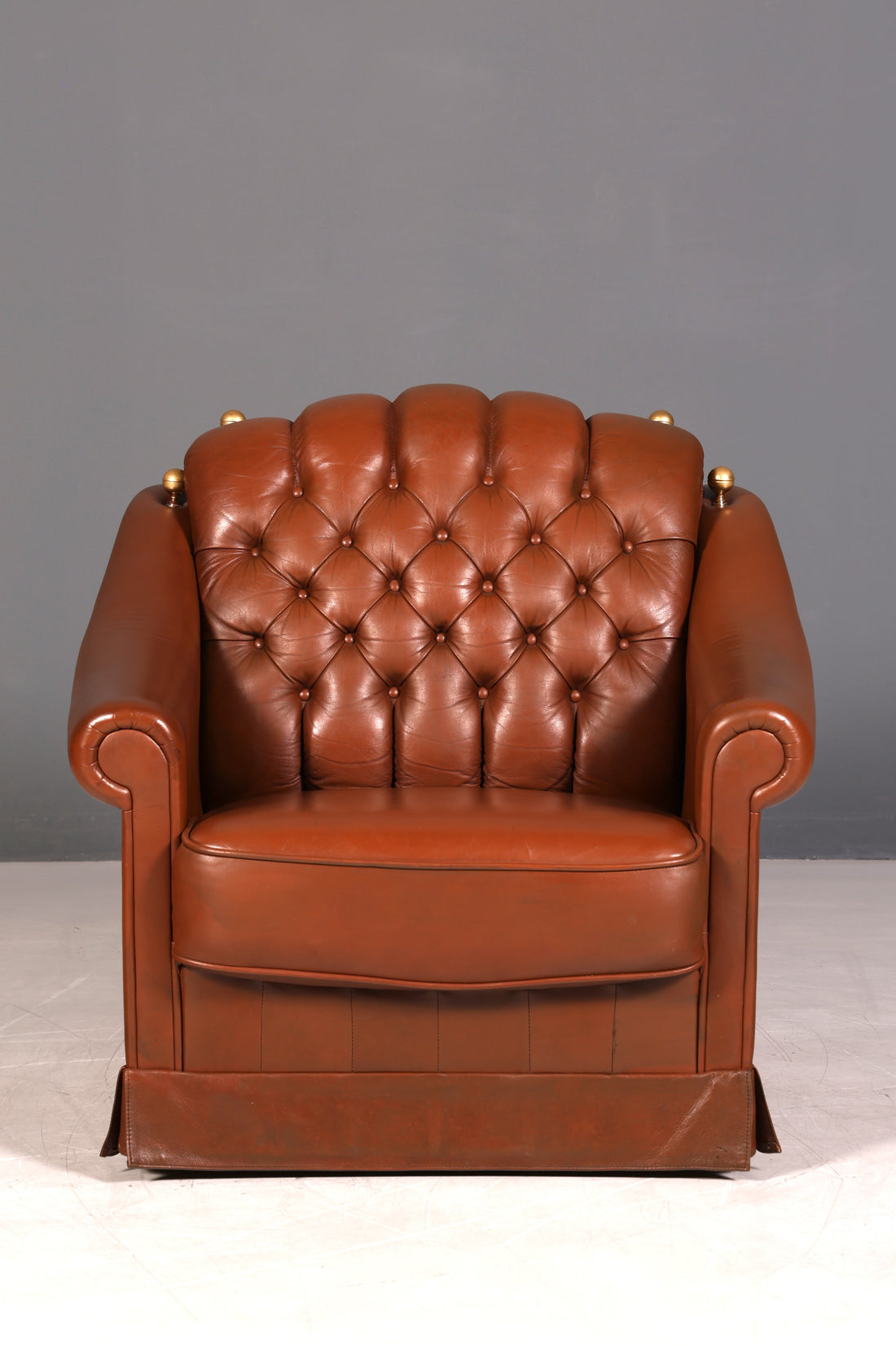 Stilvoller Original Chesterfield Sessel Englischer Armlehnsessel Englisch Herrensessel 2 von 2