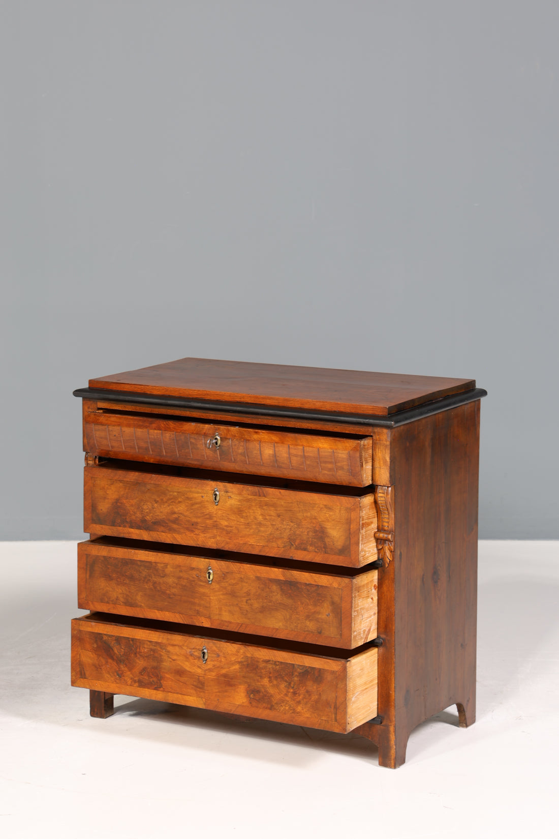 Wunderschöne Gründerzeit Kommode Jugendstil Antik Sideboard Schubladenkommode Wäschekommode