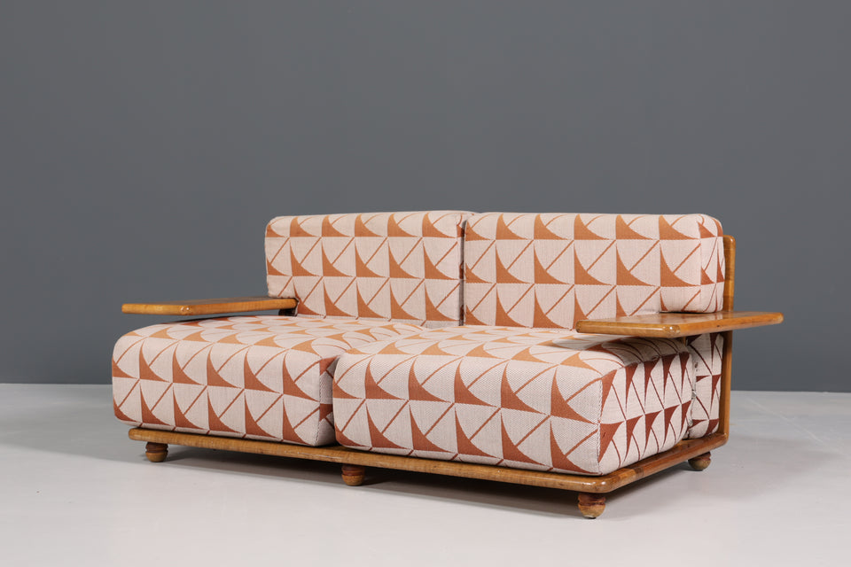 Stilvolles "Mario Bellini - Pianura" Stil Sofa 2- Sitzer Bauhaus Couch