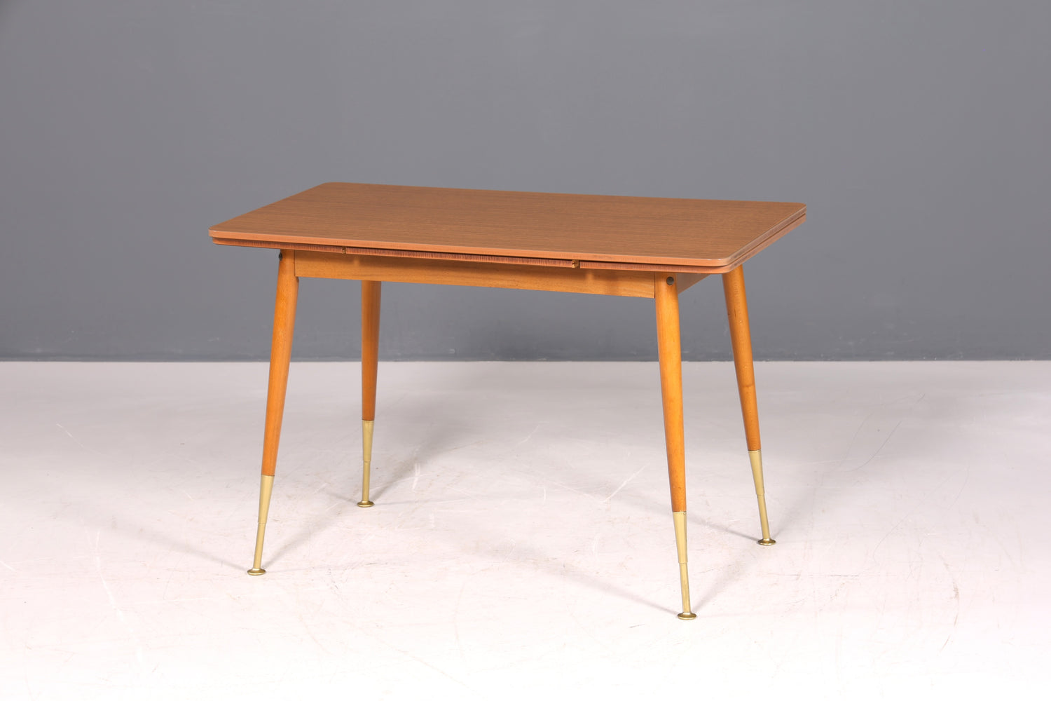 F964 Finish Wunderschöner Mid Century Küchentisch Vintage Tisch ausziehbar und höhenverstellbar