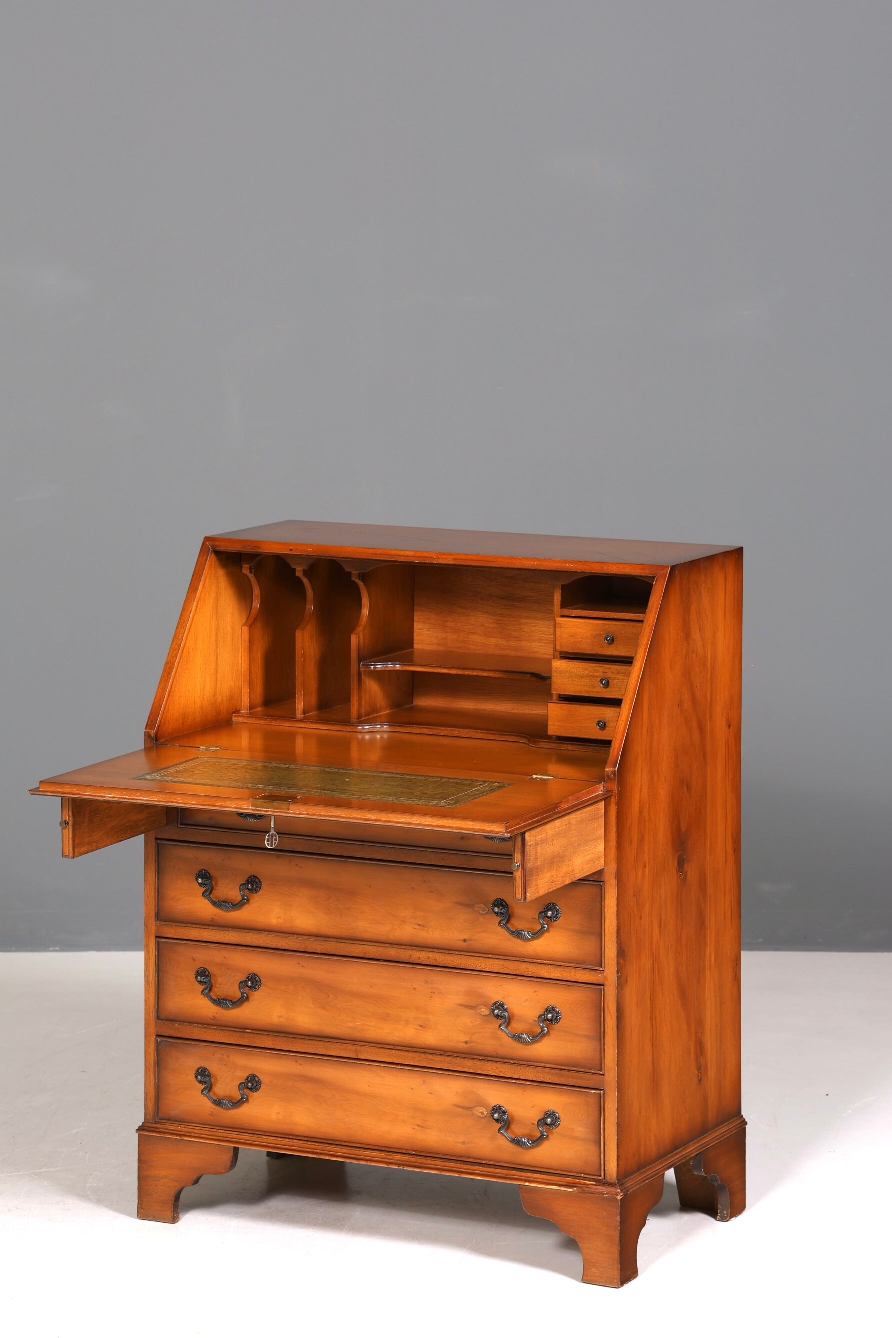 Wunderschöner Englischer Sekretär Schreibkommode Antik Stil echt Lederauflage Kommode UK Schreibtisch