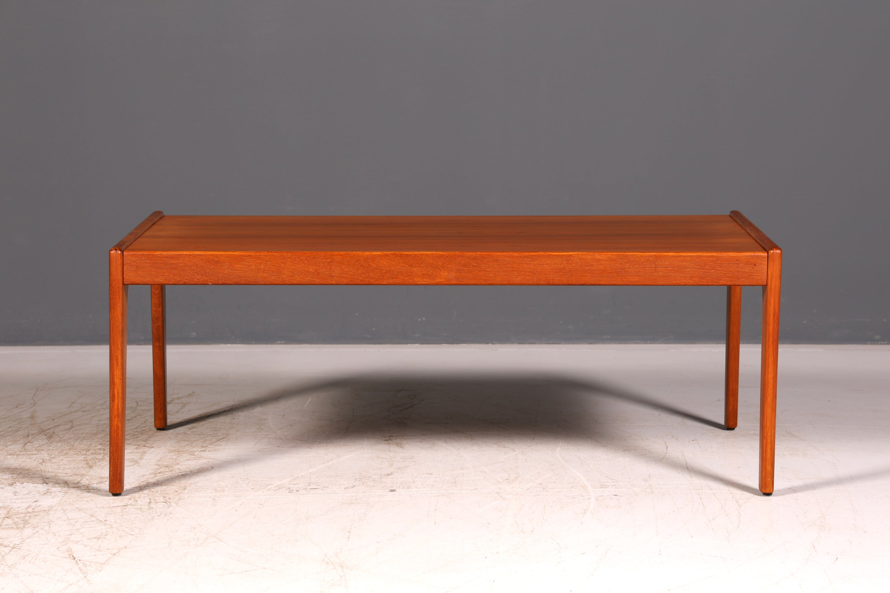 Beautiful Mid-Century teak coffee table, retro side table, vintage coffee table, 1970s living-room table