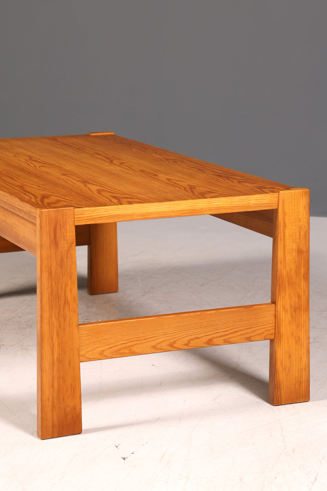 G511 Finish Wunderschöner Mid Century Couchtisch Retro Ablagetisch Vintage Coffee Table 70er Jahre Wohnzimmertisch (Kopie)