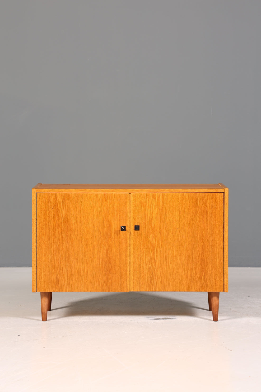 Wunderschöner Mid Century Schrank Vintage Kommode Retro Flur Kommode 60s 1 von 2