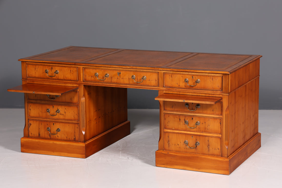 Traumhafter Englischer Schreibtisch Englisch Eibe Desk Leder Auflage Antik Stil Bürotisch Office Desk
